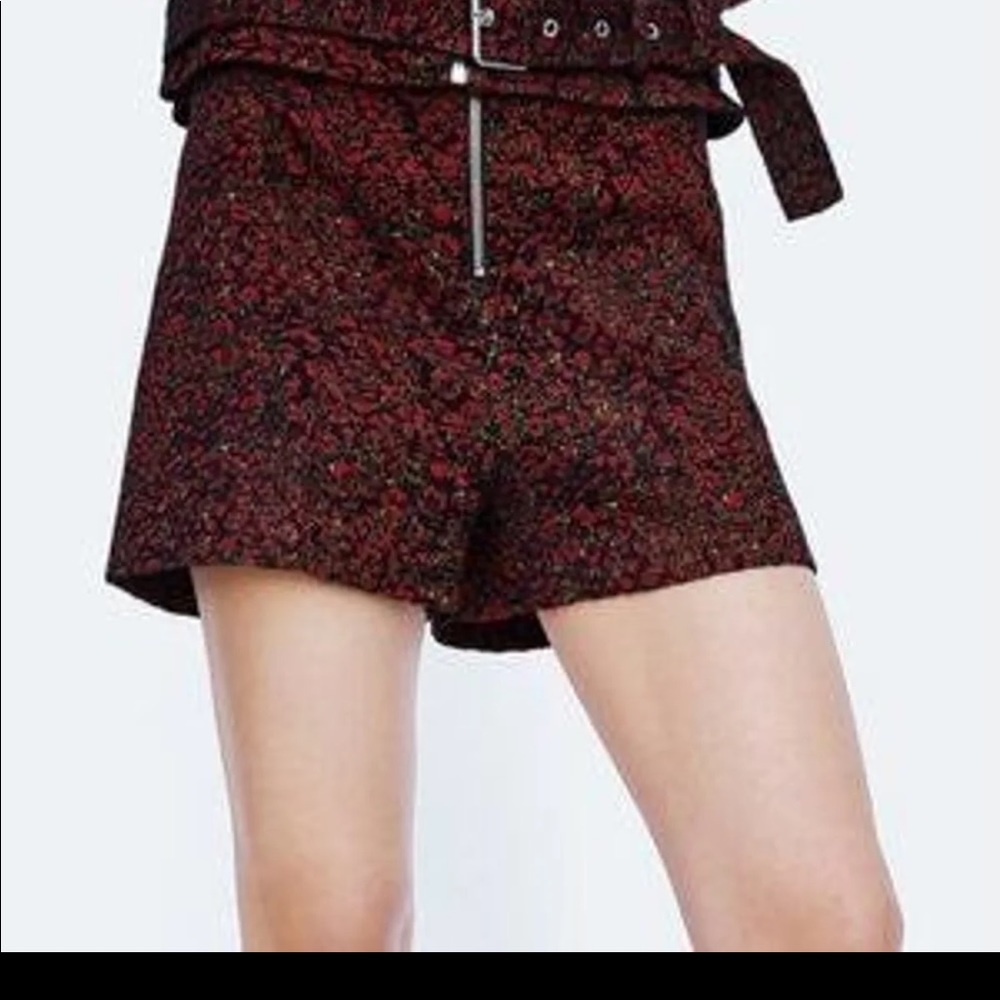 Small Zara red jacquard shorts